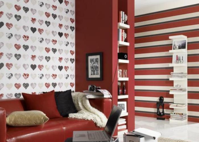 Дизайн интерьера яркой современной гостиной в красном цвете. Обои P+S. Коллекция Young Spirit
